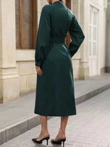 Aveloria Modichic Robe mi-longue unique et charmante à manches longues avec boutons devant, de style français