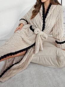 Contrast Color Pom-Pom Hooded Jacquard Plush Ladies Robe, For Fall Winter, Cozy Outfit, Fluffy