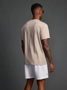 Manfinity Sport Polished Boyfriend Style Men's Solid Color Crew Neck Short Sleeve Casual Fitness Sports T-Shirt