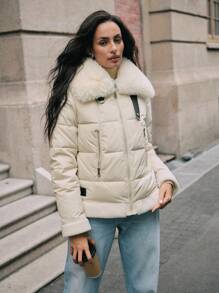 SHEIN x Carly Lawrence Anewsta Chaqueta corta con cuello esponjoso de mujer en beige