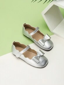 钩环公主鞋，银色蝴蝶结防滑舒适软底凉鞋，时尚 - 銀色 - 查看 3