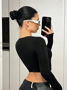 SHEIN ICON Winter Women Outfits Hollow Out Chest Tight Long Sleeve T-Shirt - Black - View 2