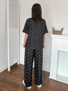 DAZY مجموعة بيجامات كاجوال مطبوعة بالفيونكة