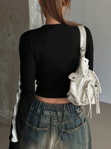 DAZY Women's Tight-Fitting Colorblock Letter Print Cropped Crew Neck T-Shirt,Fall Clothes Preppy Tops Long Sleeve Women Tops - Black - View 3