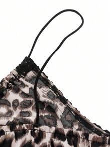 Flirla Top cami estampado de leopardo con encaje en la Bottom y nudo delantero
