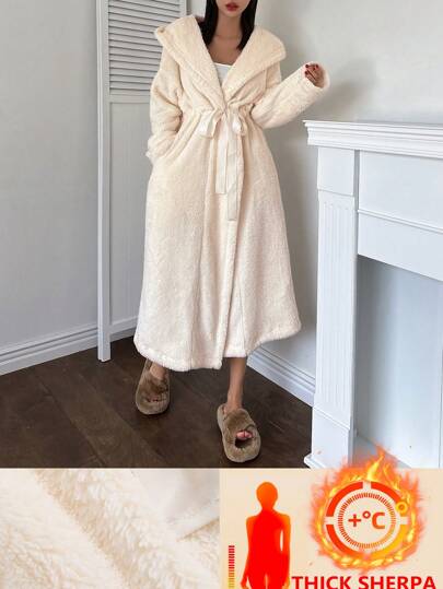 DAZY Minimalist Hooded Flannel Thick Bathrobe Fluffy,Fleece Lined Fall,Winter