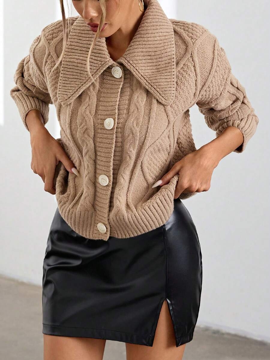 GENKIRA 复古简约时尚翻领粗针织纽扣开衫 - 卡其色 - 查看 1