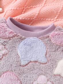 2 pièces Ensemble confortable de vêtements d'intérieur à manches longues pour bébé fille, avec motifs mignons de tête de chat et trace de patte de couleur lavande minimaliste - Parme - Voir 5