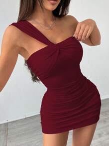 SHEIN Unity Women's Summer Solid Color Sleeveless Pleated Slim Mini Dress For New Year Clothes - Red - View 5