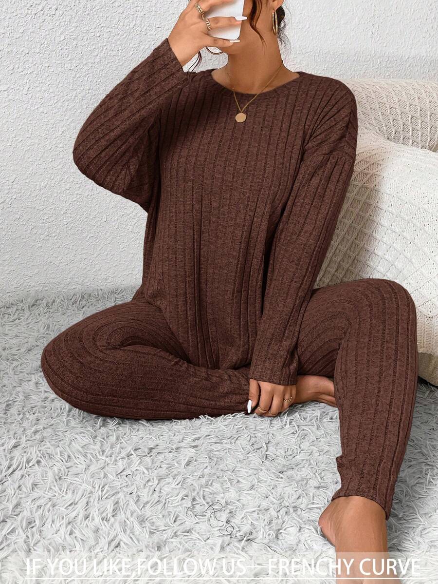 SHEIN Frenchy 女士秋季服装返校运动套装简约简约紧身纹理打底裤和长袖上衣套装女士加大两件套 - 咖啡棕 - 查看 1