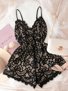 SHEIN Unity 大码全印花蕾丝拼接性感细肩带无袖连体裤 - 黑色 - 查看 1