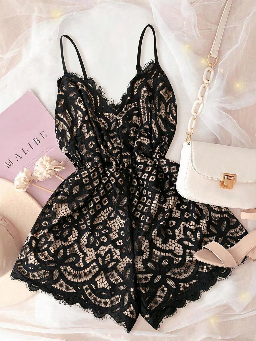 SHEIN Unity 大码全印花蕾丝拼接性感细肩带无袖连体裤 - 黑色 - 查看 1