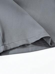 SHEIN Explorewe 少女复古图案印花卫衣和工装裤两件套 - 白色 - 查看 8