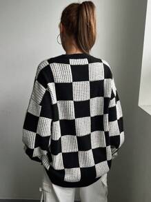 DAZY Suéter casual de mujer con bloqueo de color, estampado de letra de pata de gallo y efecto desgastado, a cuadros de otoño - Negro - Ver 5