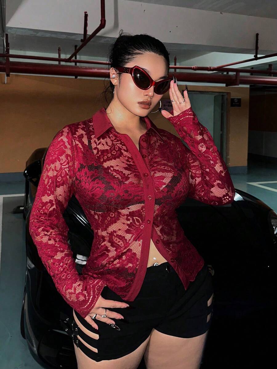 Flirla 大码女式前扣长袖透明性感蕾丝衬衫，休闲与度假 - 紅色 - 查看 1