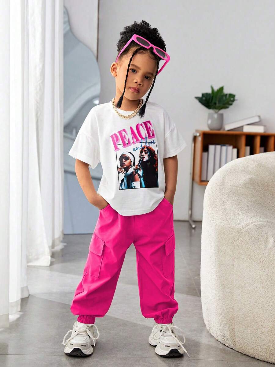 SHEIN Explorewe 2 件装年轻女孩街头风格肖像印花超大 T 恤和工装裤嘻哈服装 - 玫紅色 - 查看 1