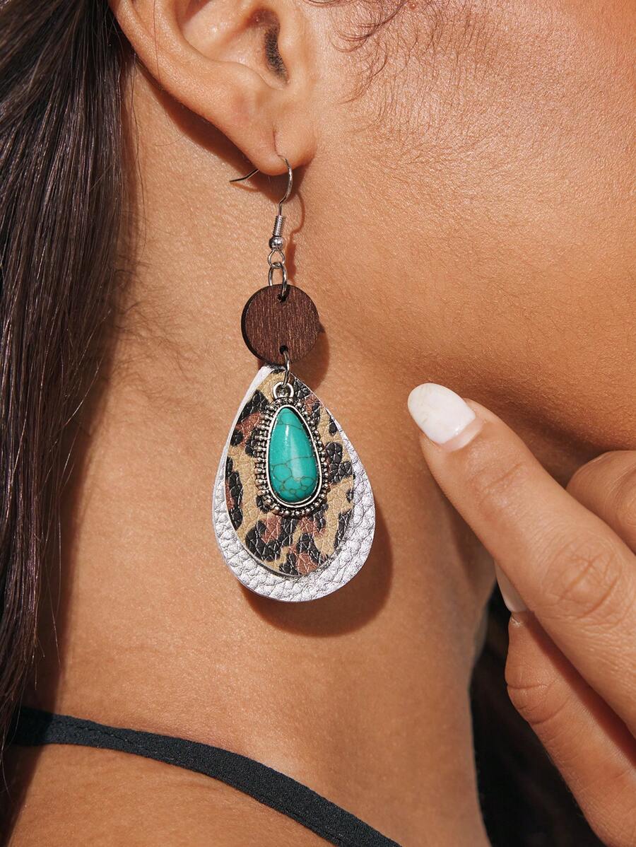 SHEIN VCAY Fashionable Leopard Printed PU Leather Earrings