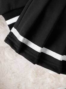 SHEIN 2 件装女婴字母印花长袖休闲棒球夹克和百褶裙套装，春季/秋季 - 黑色 - 查看 8