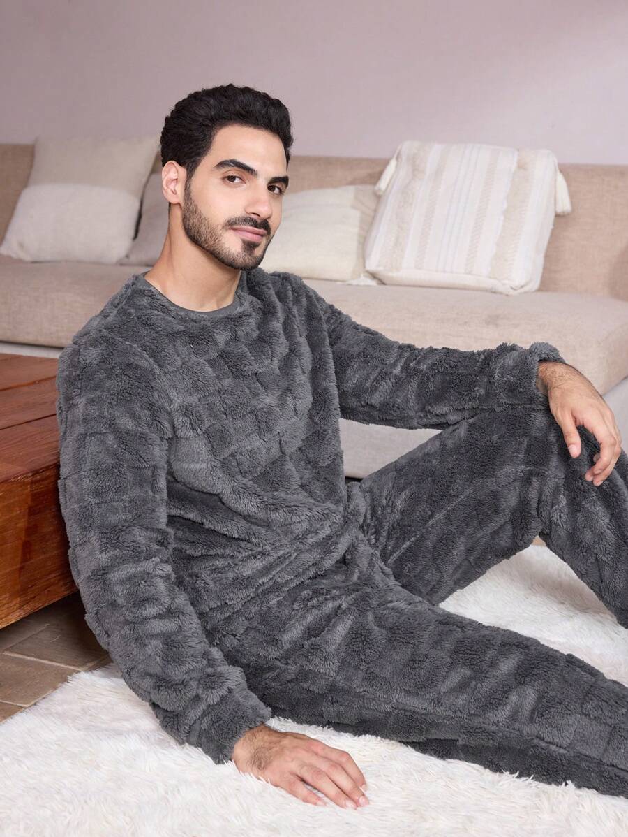 Men's Solid Color Plush Long Sleeve Pajama Set, Fall Clothes - Dark Grey - View 1