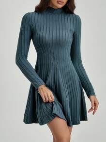 SHEIN Tall Vestido de punto acanalado de cuello de tortuga de manga larga de un solo color