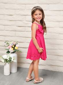SHEIN 小女童前蝴蝶結鏤空貝殼邊吊帶洋裝 - 玫紅色 - 查看 3