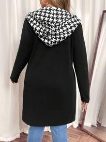 SHEIN VCAY Veste à capuche en patchwork à motif pied-de-poule, style casual, grande taille, automne - Noir et Blanc - Voir 2