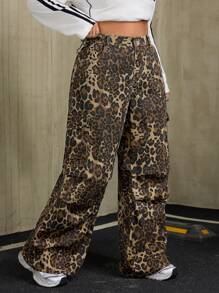 SHEIN ICON Plus Size Women's Front Button Pockets All-Over Print Washed Denim Pants