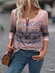 EMERY ROSE 女士印花V领长袖休闲T恤，春夏图案T恤，女士上衣，适合春秋季穿着 - 粉色 - 查看 8