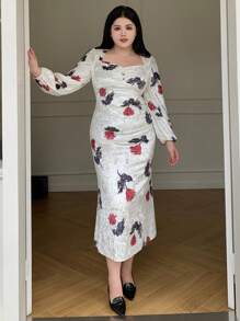 Dazy Petite Plus Abito elegante aderente in velluto con motivo floreale, abito a maniche lunghe per l'autunno