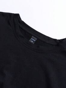 Manfinity EMRG Men's Graphic Print Crew Neck Short Sleeve T-Shirt - Black - View 5