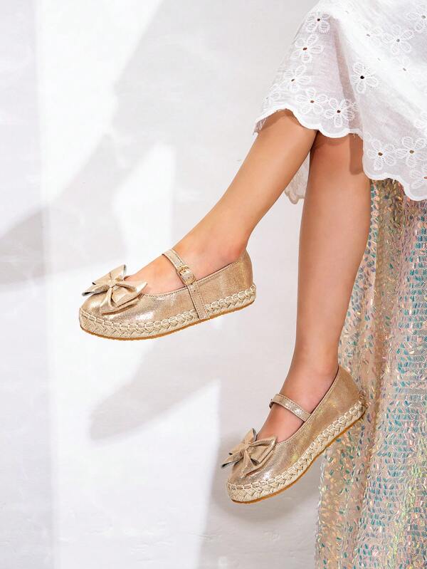 1 par de sapatos baixos casuais/férias elegantes, leves, confortáveis e versáteis para meninas