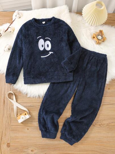 SHEIN 2pcs Tween Boy Cartoon Embroidery Crew Neck Sweatshirt And Elastic Cuffs Fleece Pants Pajama Set, Fall/Winter