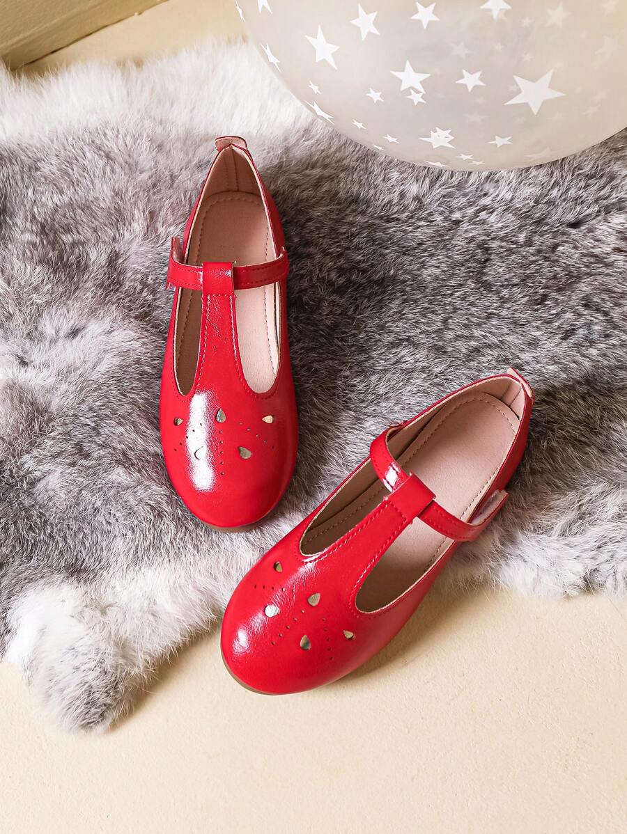 1pair Fashionable Girls Hollow Out Flat Shoes For Spring/Fall - Red - View 1