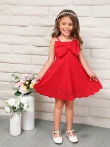 SHEIN 小女童前蝴蝶結鏤空吊帶連衣裙 - 紅色 - 查看 5
