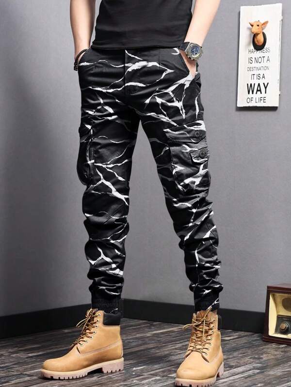Manfinity Homme Pantaloni casual pentru bărbați cu buzunare cargo cu imprimeu Camo