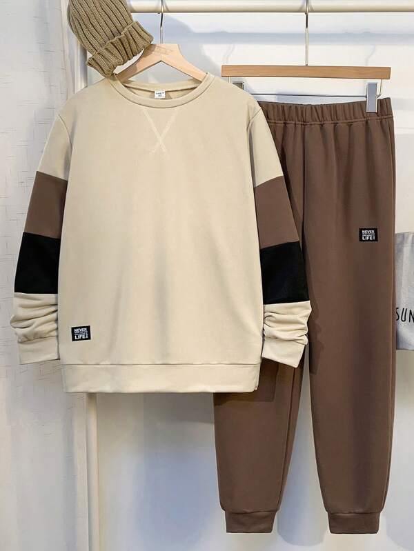 SHEIN 2件套青少年男童休闲拼接撞色圆领卫衣和棕色抽绳裤套装，适合秋季、冬季、学校、居家、日常、运动、生日派对、郊游等场合，百搭保暖内衬