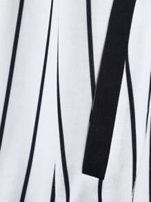 Manfinity Hypemode 男士休闲条纹字母印花棒球夹克，秋季 - 米色 - 查看 5