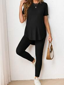SHEIN Conjunto de 2 piezas de camiseta de manga corta con cuello redondo y abertura lateral y pantalones sueltos con cintura ajustable para maternidad - Negro - Ver 5