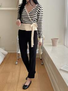 DAZY Áo khoác cardigan dáng ôm, cổ chữ V, họa tiết sọc tương phản, quần áo mùa thu cho nữ - Đen và trắng - Xem 5