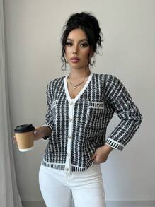 Chiquease Áo khoác cardigan dáng rộng dài tay họa tiết kẻ caro thả vai cho nữ mùa thu/đông - Đen và trắng - Xem 5