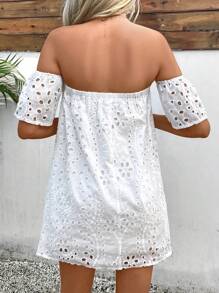 Breezaya 女式夏季纯色露肩镂空刺绣图案迷你短款度假海滩装