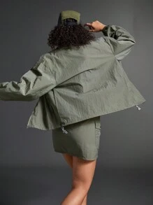 Exploreva 2 件套女士夏季休闲领口轻便宽松服装 - 绿色风衣夹克和裙子套装