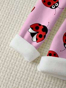 SHEIN Leap Crew 年轻女孩瓢虫卡通印花休闲柔软舒适修身长袖长裤睡衣套装，厚羊毛绒，适合秋冬季