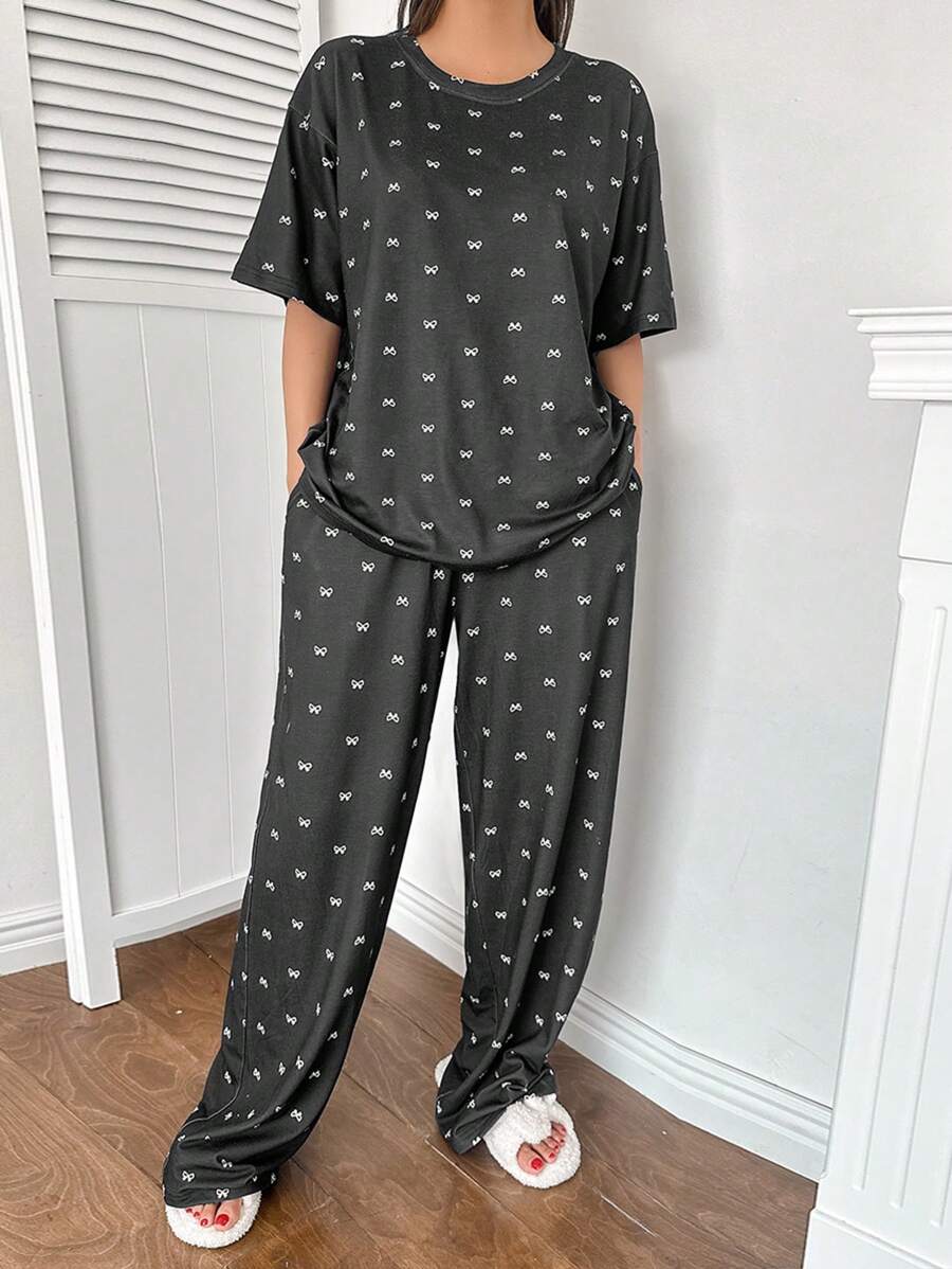 DAZY مجموعة بيجامات كاجوال مطبوعة بالفيونكة