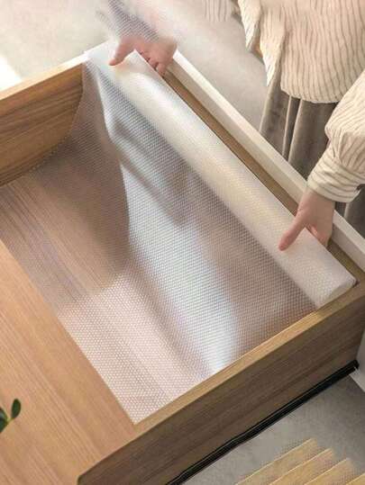 لفة بطانة رف لا انزلاقية، بطانات لخزائن المطبخ بطانة درج لا انزلاقية، مقاومة للماء والزيت، سهلة التقطيع، مادة دائمة لا لاصقة، بطانة ثلاجة للرفوف، الثلاجة، المكتب، الخزانة، المطبخ، حصائر الرف (شفافة)