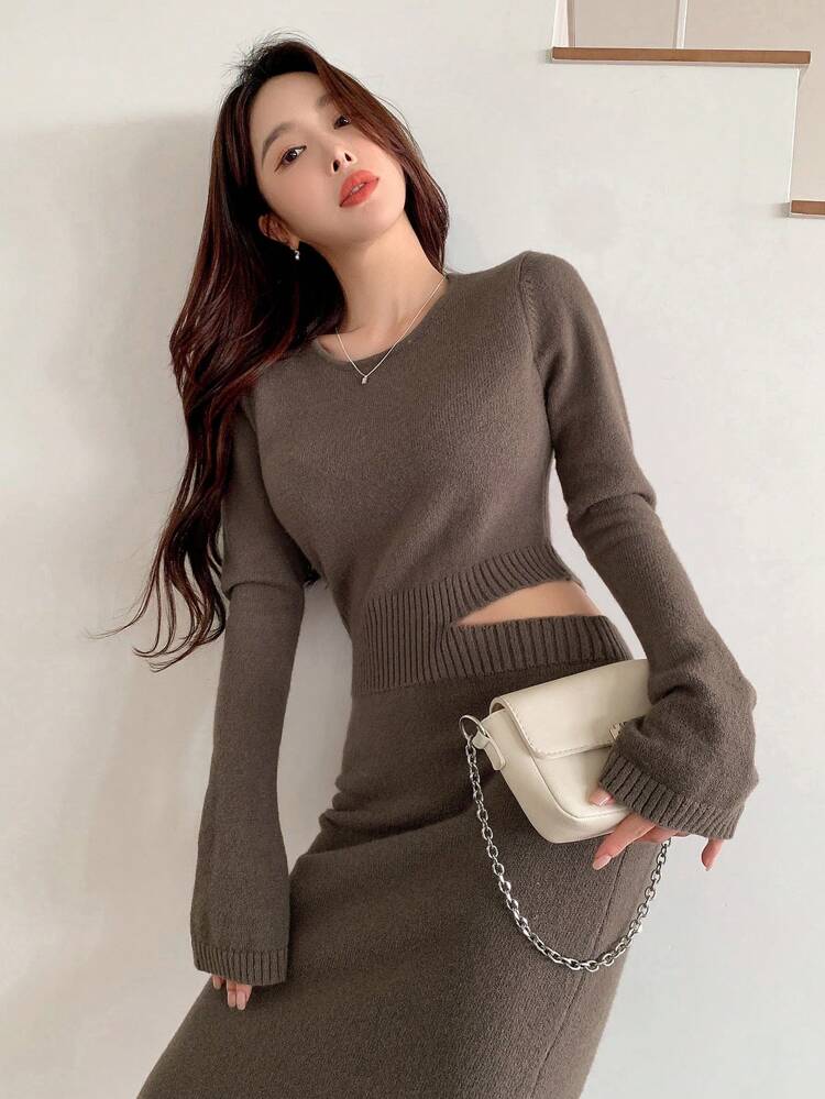 Sexy Hollow Out Midriff-Baring Fitted Slim & Bodycon Knit Midi Dress Women Sweater Dresses
