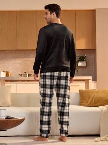 Manfinity Underwear&Sleepwear Basics 2 piezas Conjunto de prendas de estar en casa para hombre de cuello redondo de unicolor, de manga larga, con parche, estilo simple