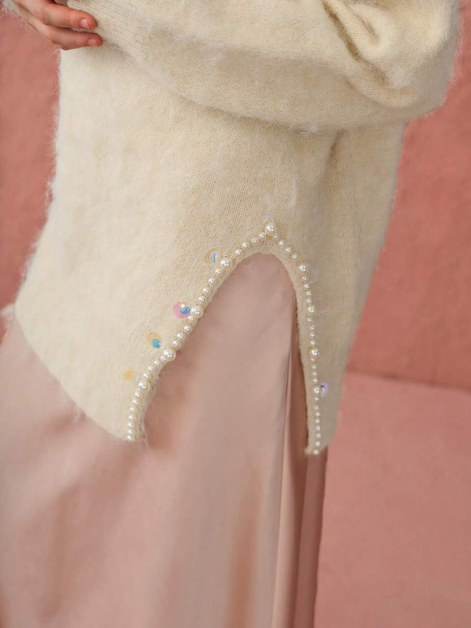 New Autumn And Winter Women's Faux Pearl Decorated Slit Hem Autumn And Winter Sweater, Autumn And Winter Women's Warm Sweater