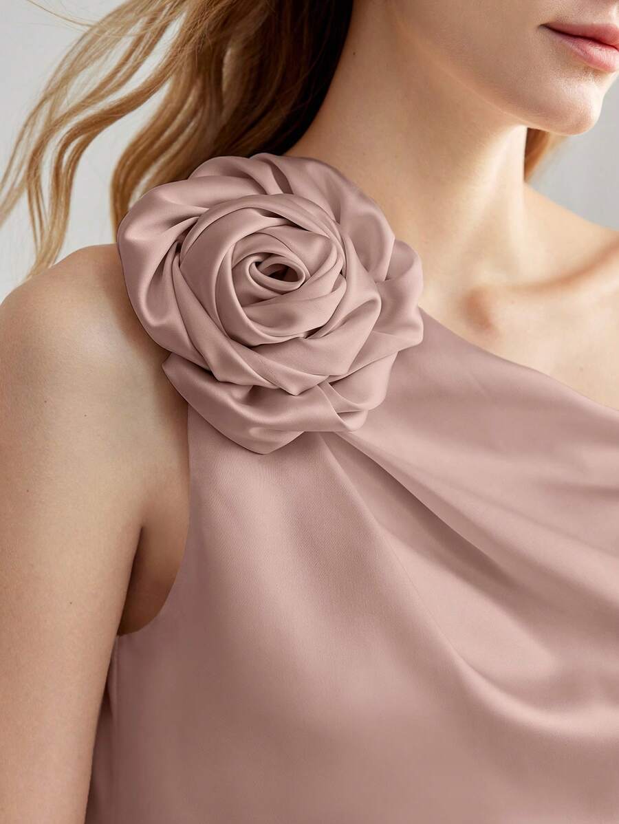 MOTF PREMIUM FLORAL PATCHED ONE SHOULDER BLOUSE - Pink - View 2