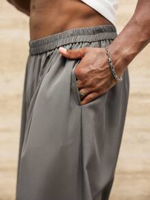 Manfinity Roughcore Quần ống rộng màu trơn thường ngày cỡ lớn cho nam - Màu xám đen - Xem 3